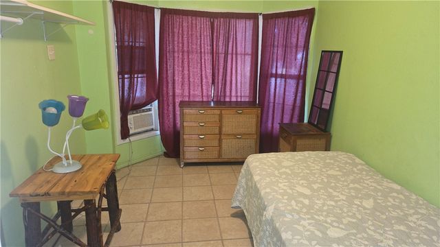 3918 Leigh Dr, Corpus Christi, TX 78408