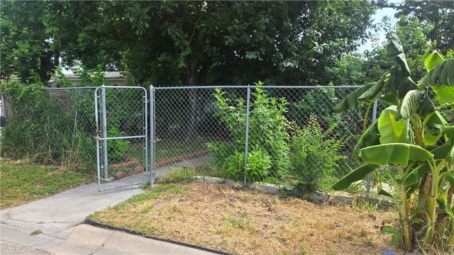 3918 Leigh Dr, Corpus Christi, TX 78408