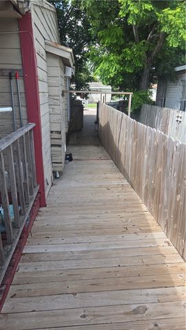 3918 Leigh Dr, Corpus Christi, TX 78408