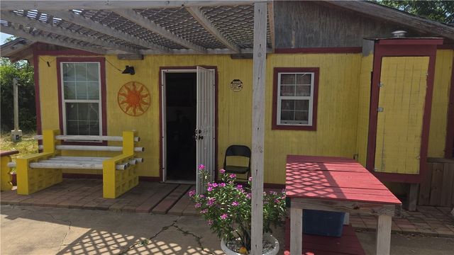 3918 Leigh Dr, Corpus Christi, TX 78408