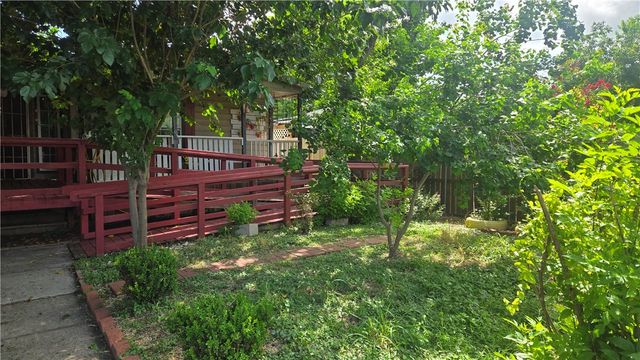 3918 Leigh Dr, Corpus Christi, TX 78408
