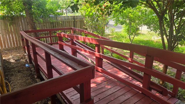3918 Leigh Dr, Corpus Christi, TX 78408