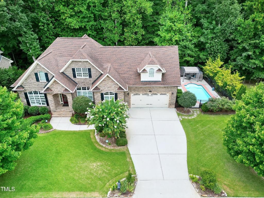 313 N Harrison Pl Lane, Fuquay Varina, NC 27526