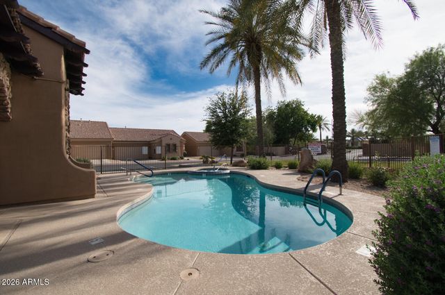 2565 S SIGNAL BUTTE Road 46, Mesa, AZ 85209