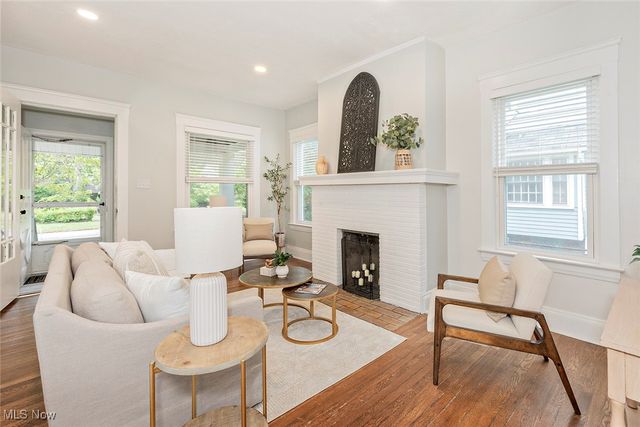 3412 Euclid Heights Boulevard, Cleveland Heights, OH 44118