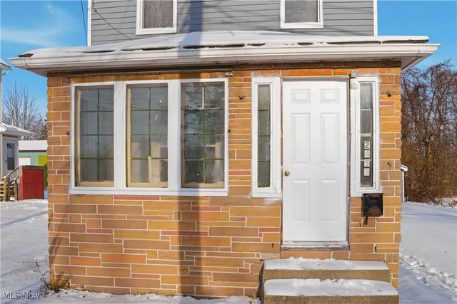 2458 Vestal Road, Youngstown, OH 44509