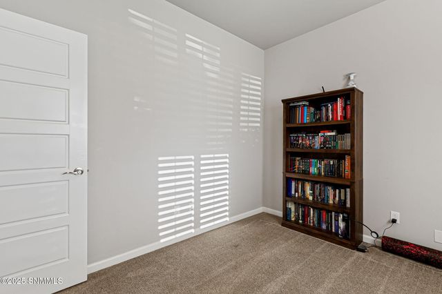 6061 Cinnamon Park Street, Sunland Park, NM 88063