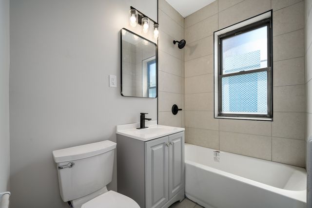 1206 W 83rd Street 203, Chicago, IL 60620