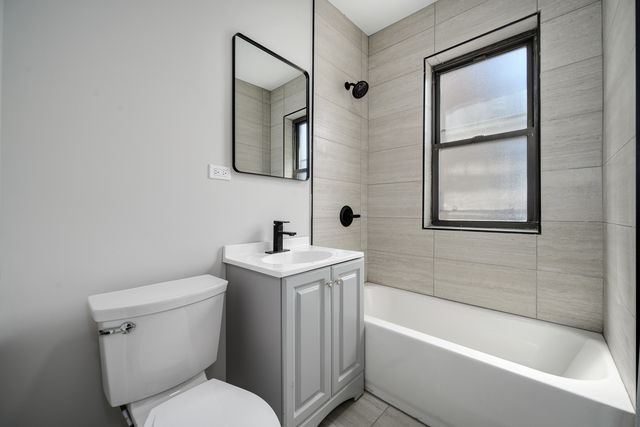 1206 W 83rd Street 203, Chicago, IL 60620
