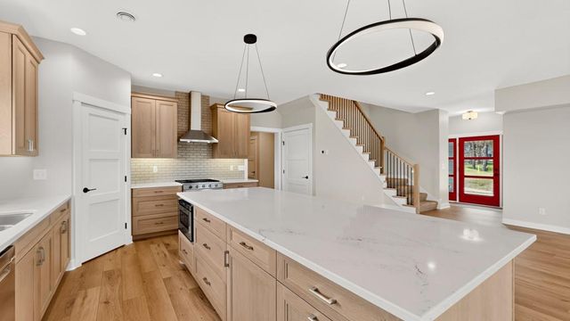 2362 Ponderosa Place SW, Rochester, MN 55902