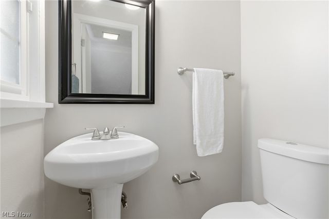 3722 Ingleside Road, Shaker Heights, OH 44122