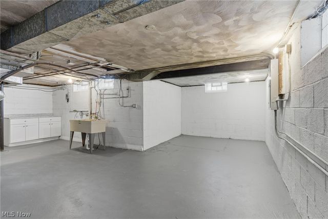 3722 Ingleside Road, Shaker Heights, OH 44122