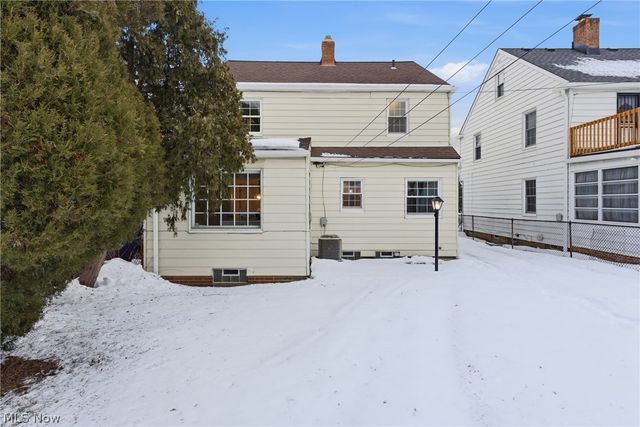 3722 Ingleside Road, Shaker Heights, OH 44122