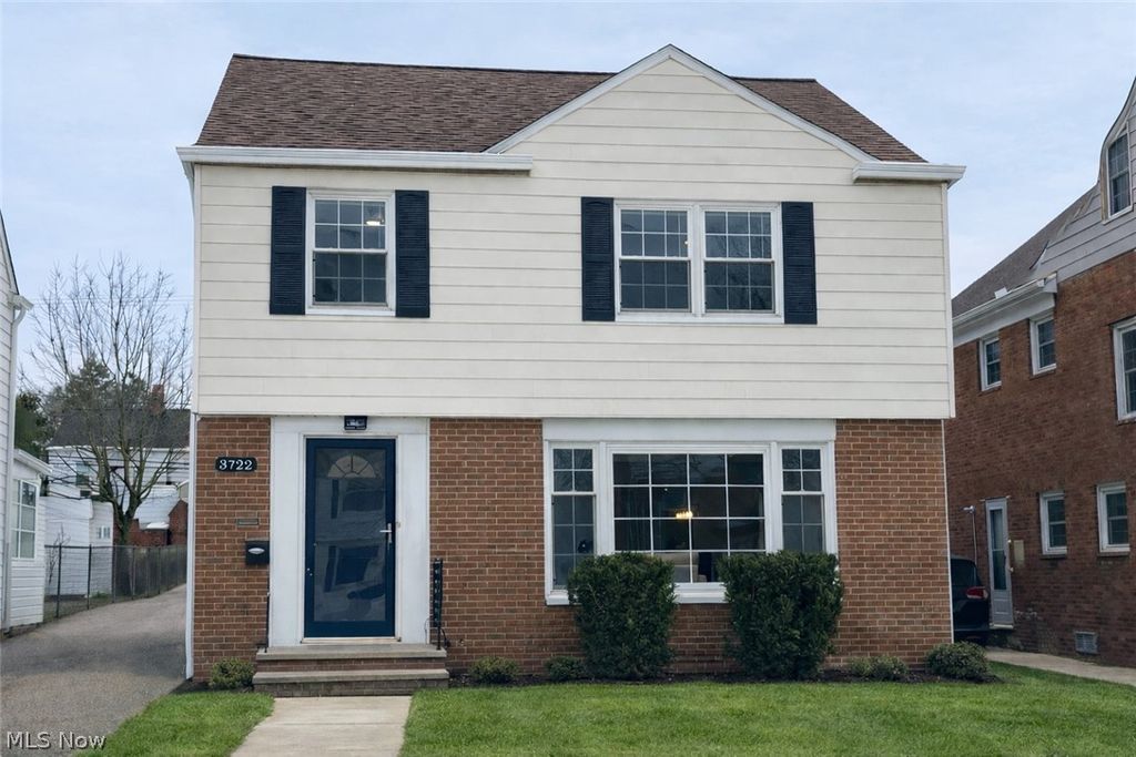 3722 Ingleside Road, Shaker Heights, OH 44122