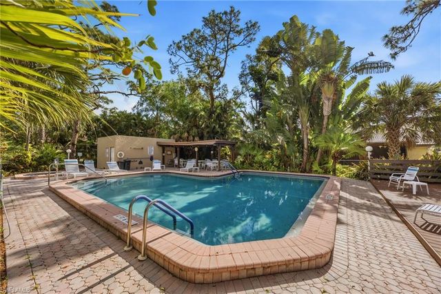 116 Pinebrook DR, Fort Myers, FL 33907