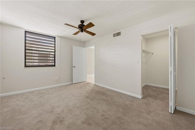 116 Pinebrook DR, Fort Myers, FL 33907