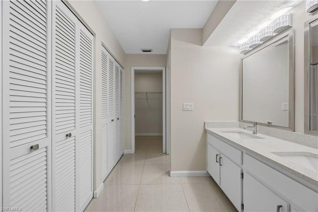 116 Pinebrook DR, Fort Myers, FL 33907