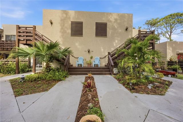 116 Pinebrook DR, Fort Myers, FL 33907