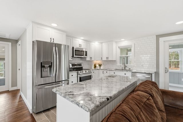 118 Parker Street, East Longmeadow, MA 01028