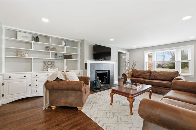 118 Parker Street, East Longmeadow, MA 01028