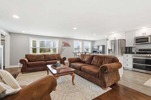 118 Parker Street, East Longmeadow, MA 01028