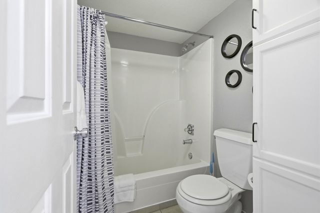 590 Abby Lane 6, Branson, MO 65616