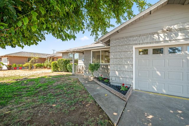 2628 Tronero Way, Rancho Cordova, CA 95670