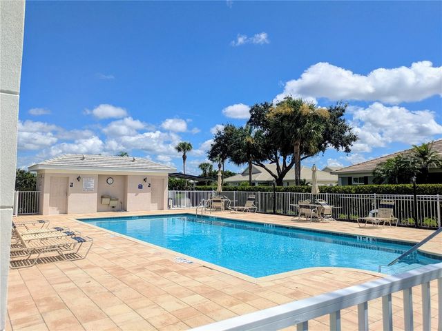 1625 MONARCH DRIVE 1625, Venice, FL 34293