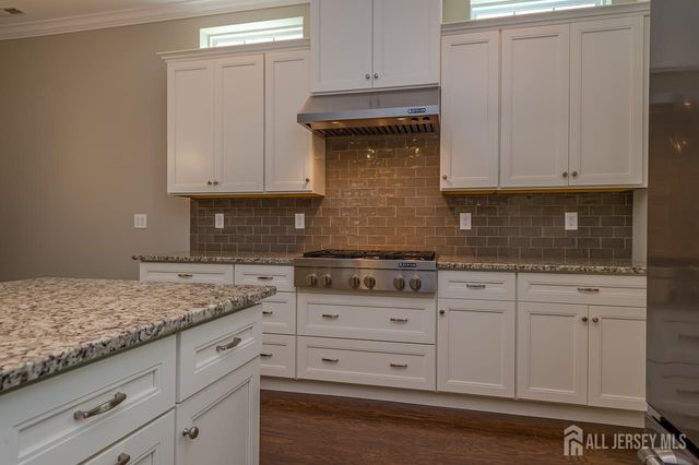 50 Kings Mill Road, Monroe, NJ 08831