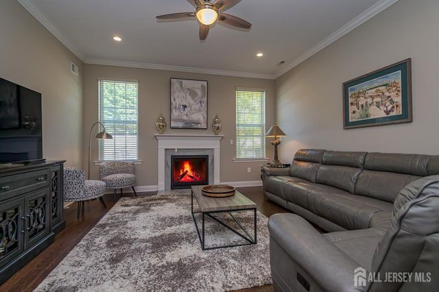 50 Kings Mill Road, Monroe, NJ 08831