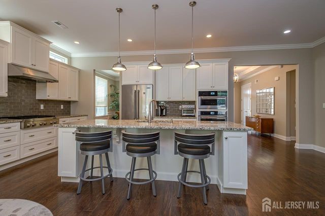 50 Kings Mill Road, Monroe, NJ 08831