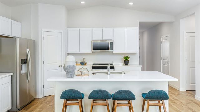 1870 Brianna Way, Yuba City, CA 95993