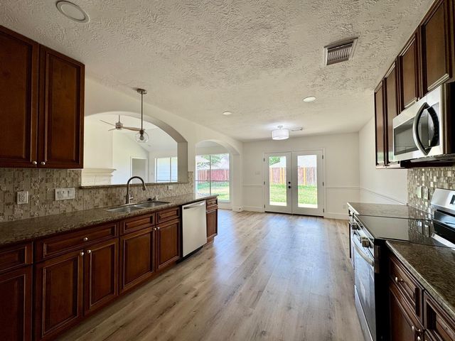 6427 Liberty Valley Drive, Katy, TX 77449