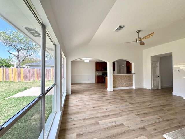 6427 Liberty Valley Drive, Katy, TX 77449