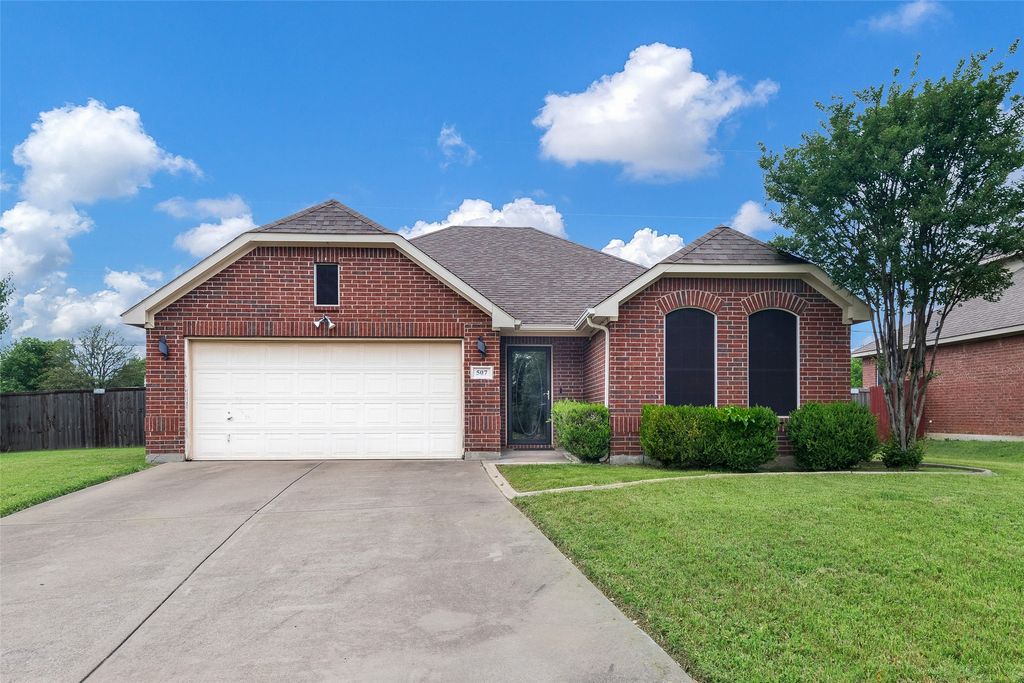 507 Inspiration Drive, Lancaster, TX 75146