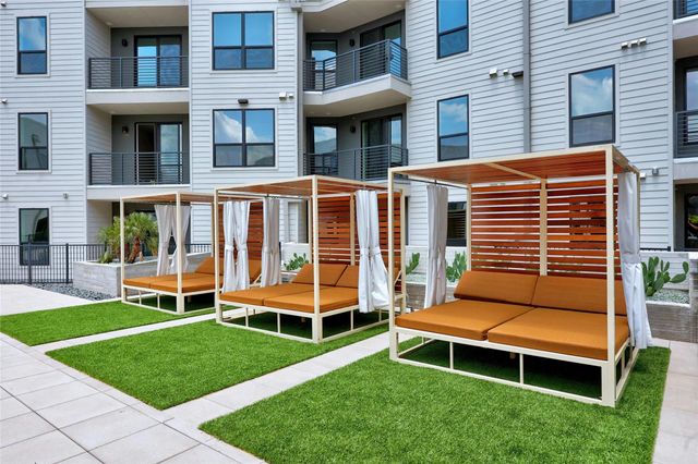 1701 Simond Ave 518, Austin, TX 78723