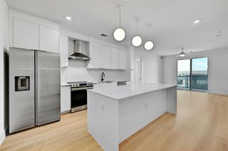 1701 Simond Ave 518, Austin, TX 78723