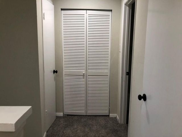 2100 S Wilcrest Drive S 121, Houston, TX 77042