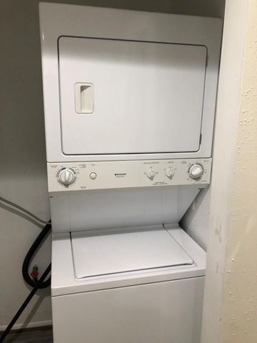 2100 S Wilcrest Drive S 121, Houston, TX 77042