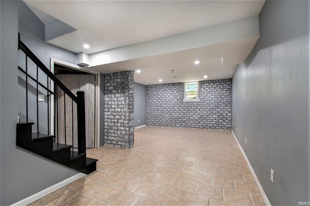 1043 Johnson Street, South Bend, IN 46628