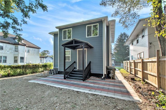 1043 Johnson Street, South Bend, IN 46628