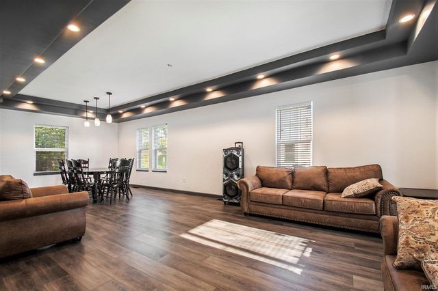 1043 Johnson Street, South Bend, IN 46628