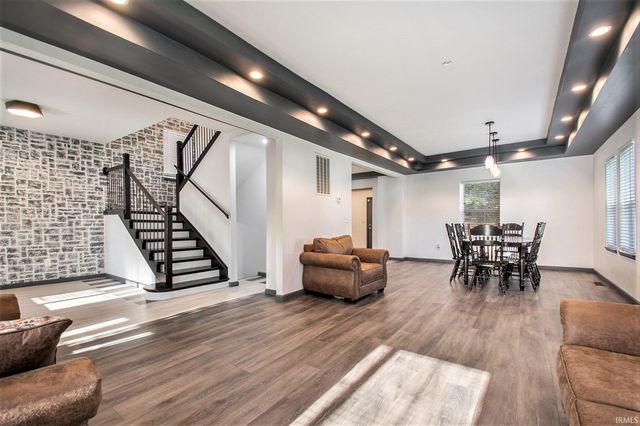 1043 Johnson Street, South Bend, IN 46628