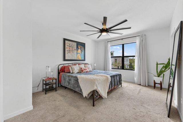 527 NW 17th Street, Fort Lauderdale, FL 33311