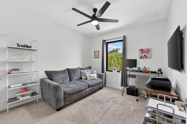 527 NW 17th Street, Fort Lauderdale, FL 33311