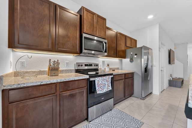 527 NW 17th Street, Fort Lauderdale, FL 33311