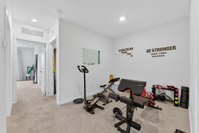 527 NW 17th Street, Fort Lauderdale, FL 33311