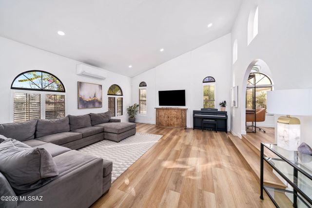 881 E Placita De Michael, Tucson, AZ 85718