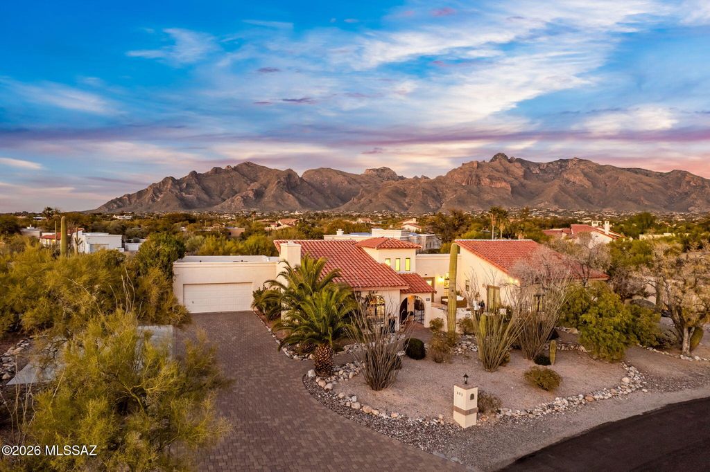 881 E Placita De Michael, Tucson, AZ 85718