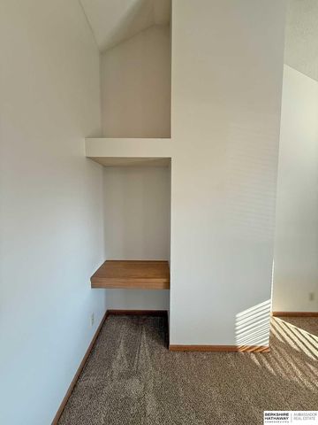 1611 S 168th Avenue, Omaha, NE 68130